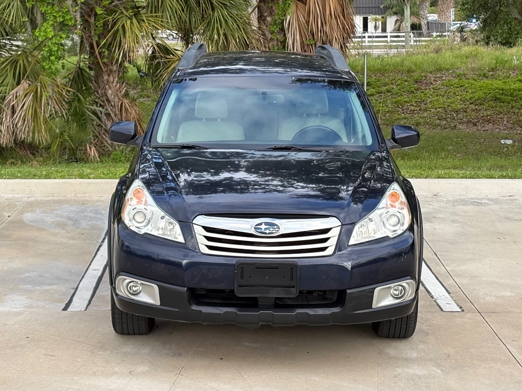2012 Subaru Outback - $6,995