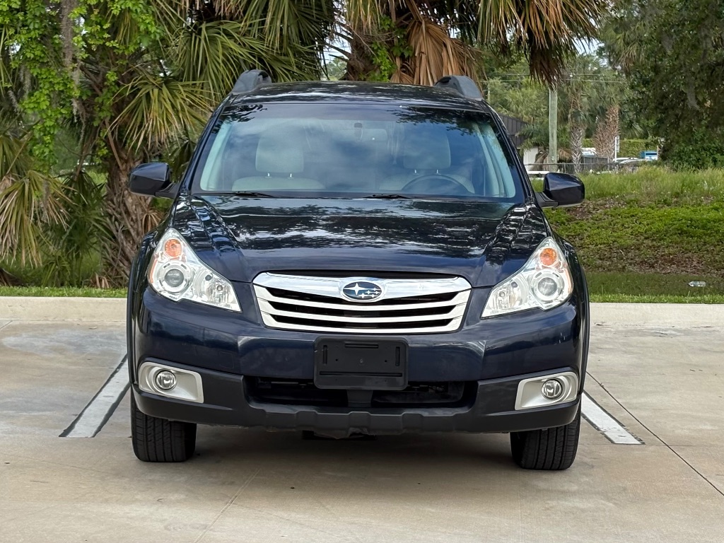 2012 Subaru Outback - $6,995