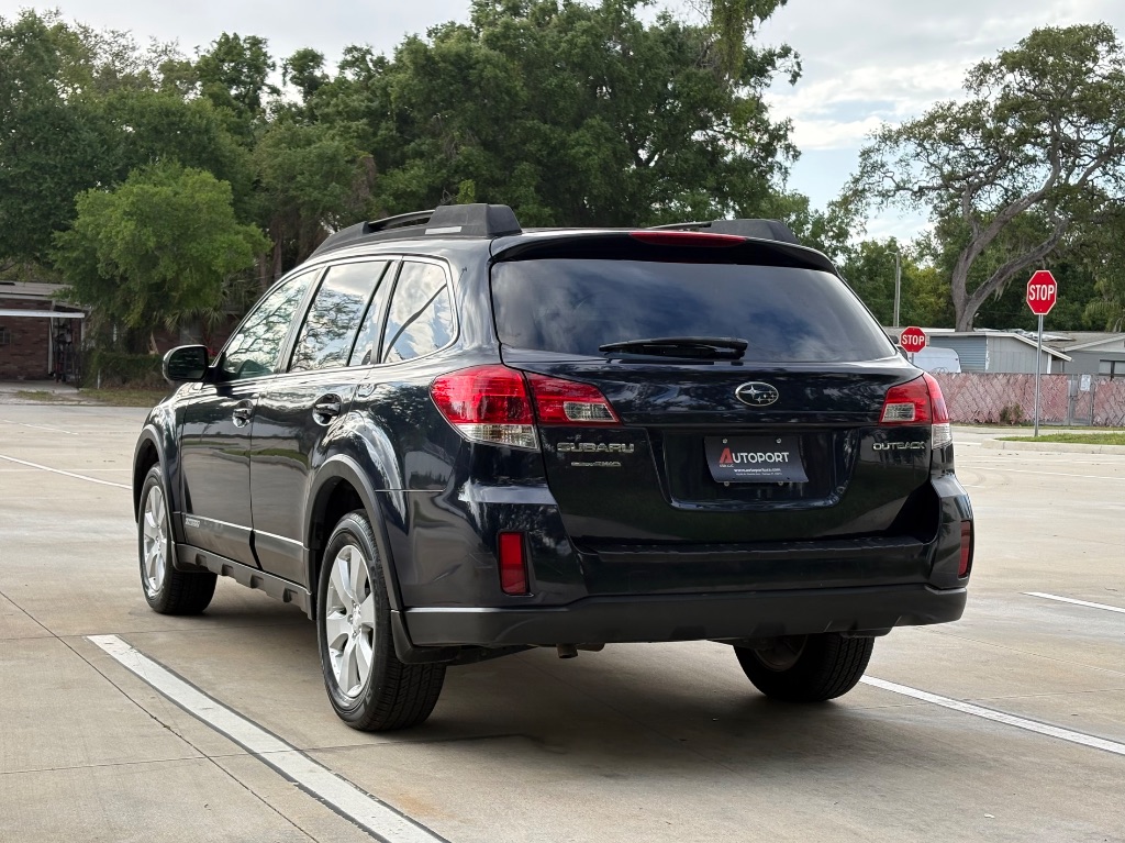 2012 Subaru Outback - $6,995
