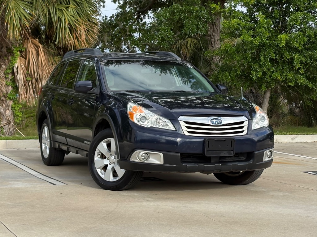 2012 Subaru Outback - $6,995