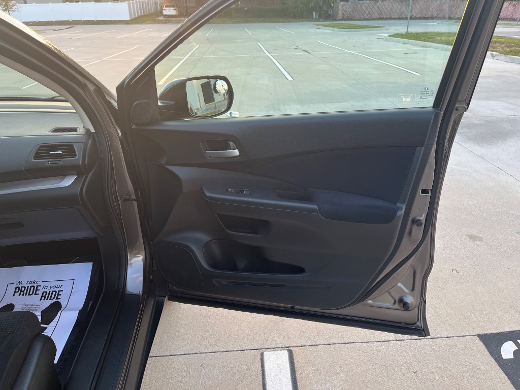 2012 Honda CR-V - $7,995