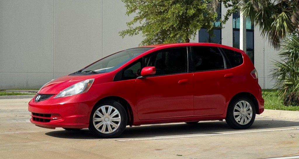 2013 Honda Fit - $7,695