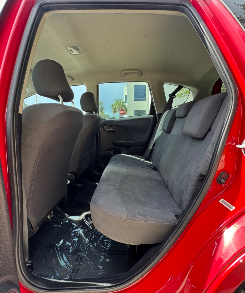 2013 Honda Fit - $7,695