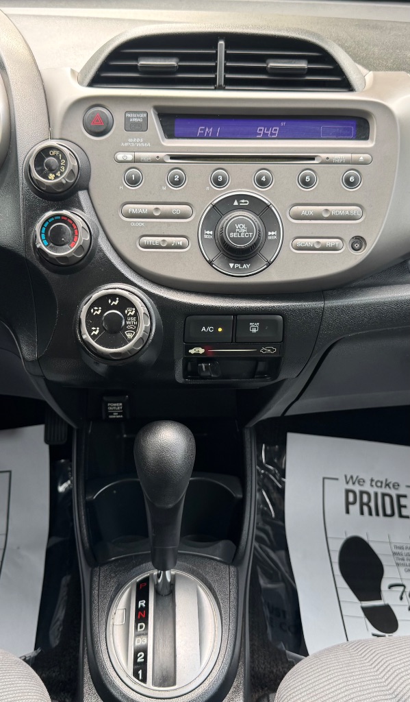 2013 Honda Fit - $7,695