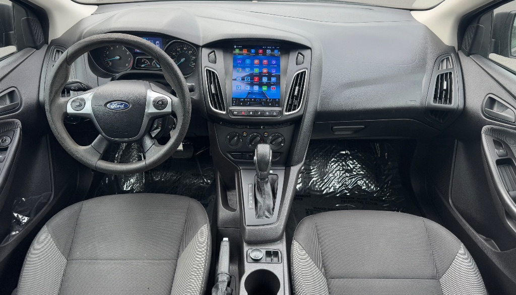 2013 Ford Focus S photo