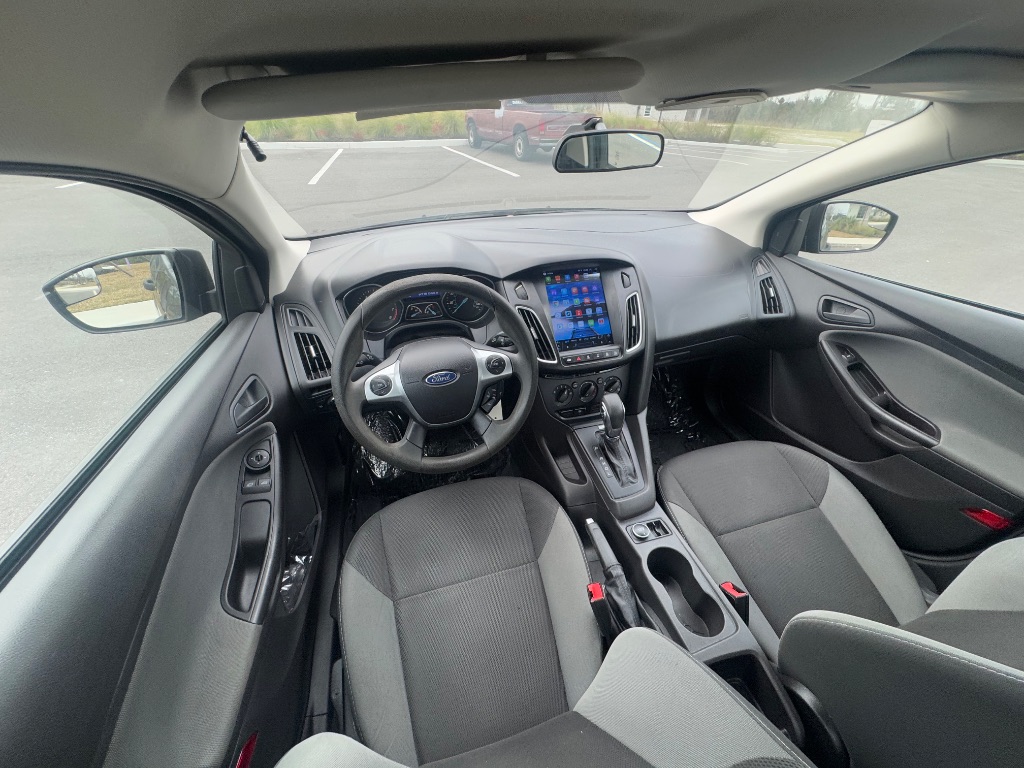 2013 Ford Focus S photo