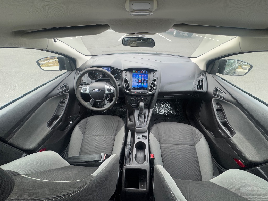 2013 Ford Focus S photo