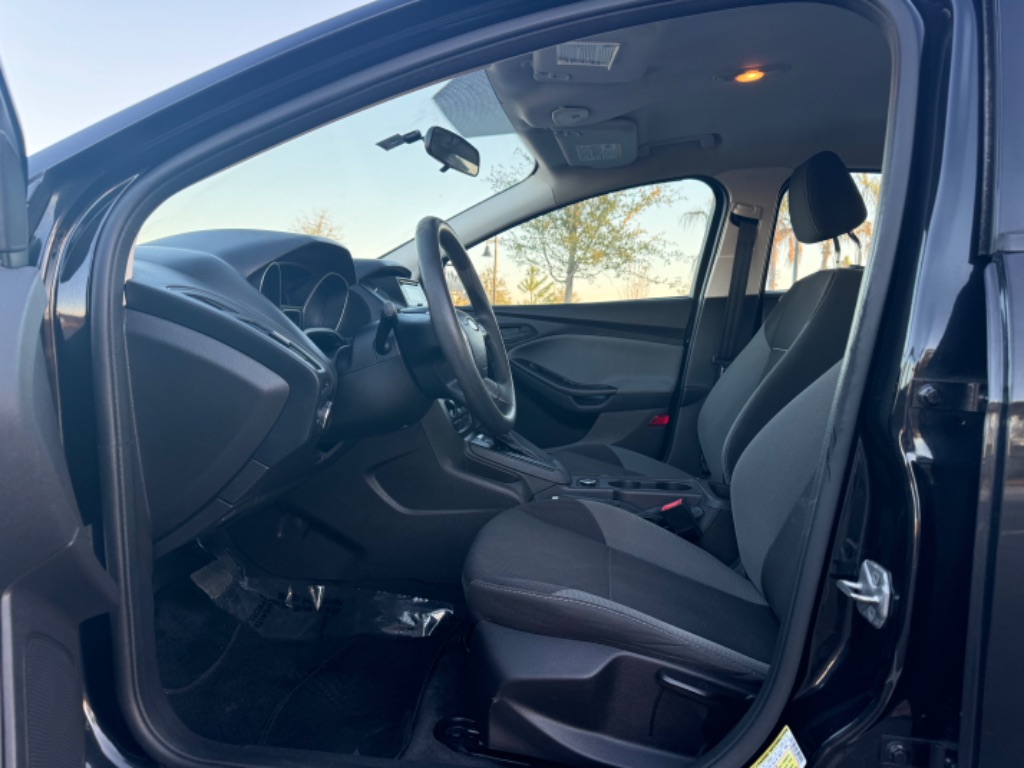 2013 Ford Focus S photo