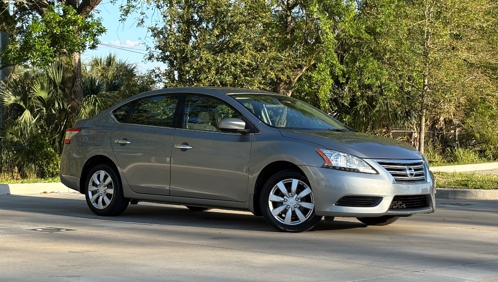 2013 Nissan Sentra - $5,755