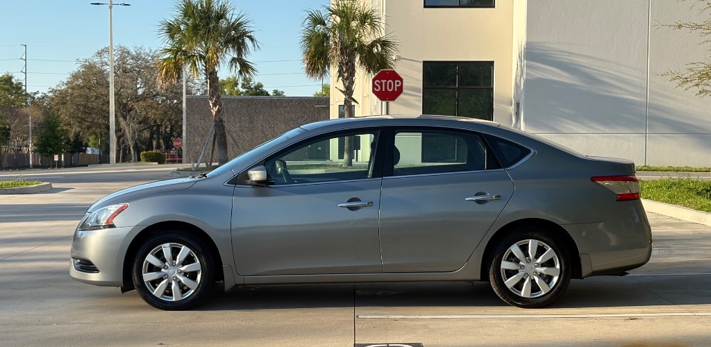 2013 Nissan Sentra - $5,755