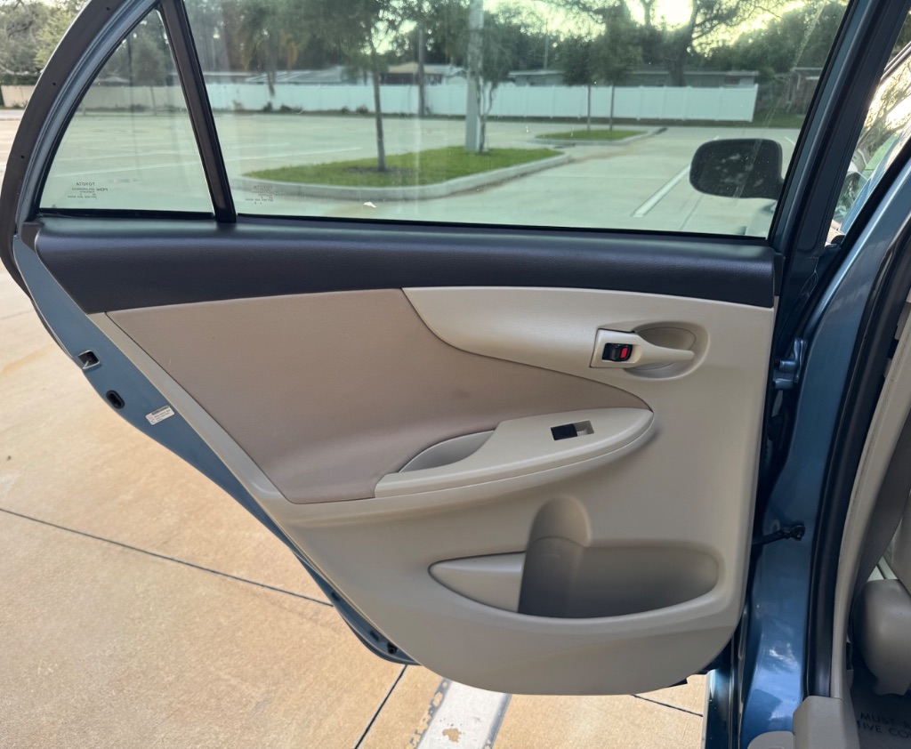 2013 Toyota Corolla - $8,795