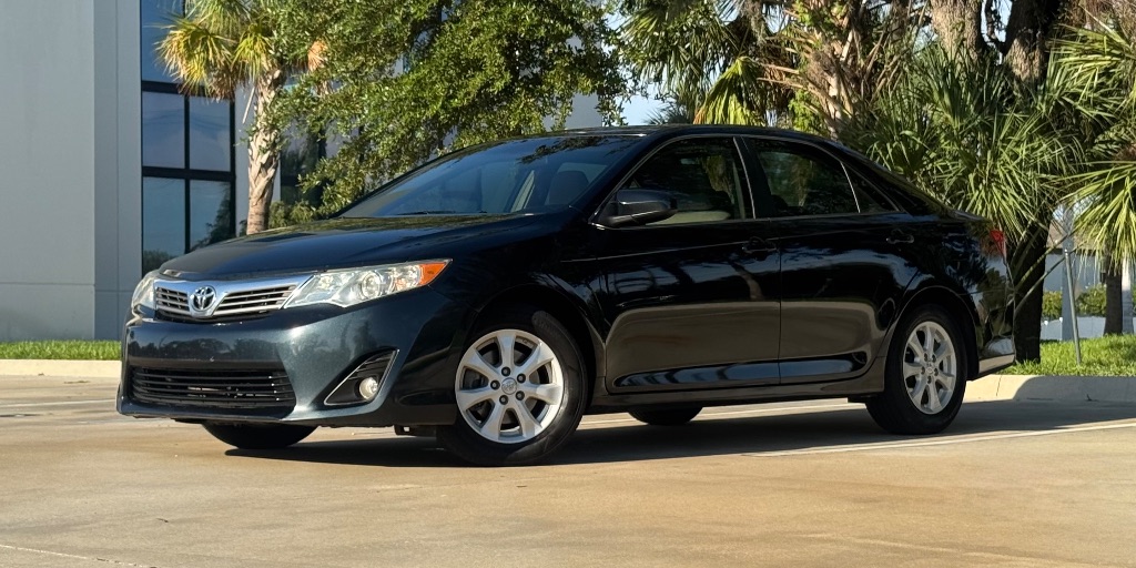 2013 Toyota Camry - $9,795