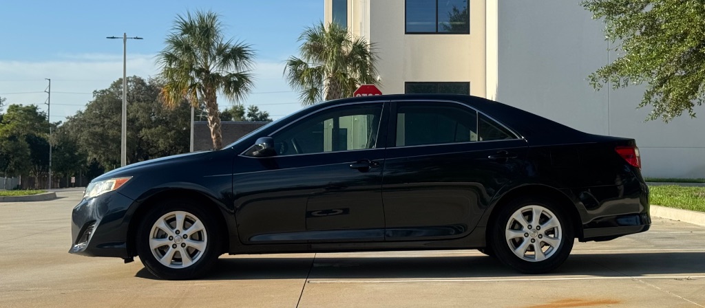 2013 Toyota Camry - $9,795