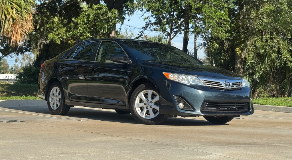 2013 Toyota Camry - $9,795