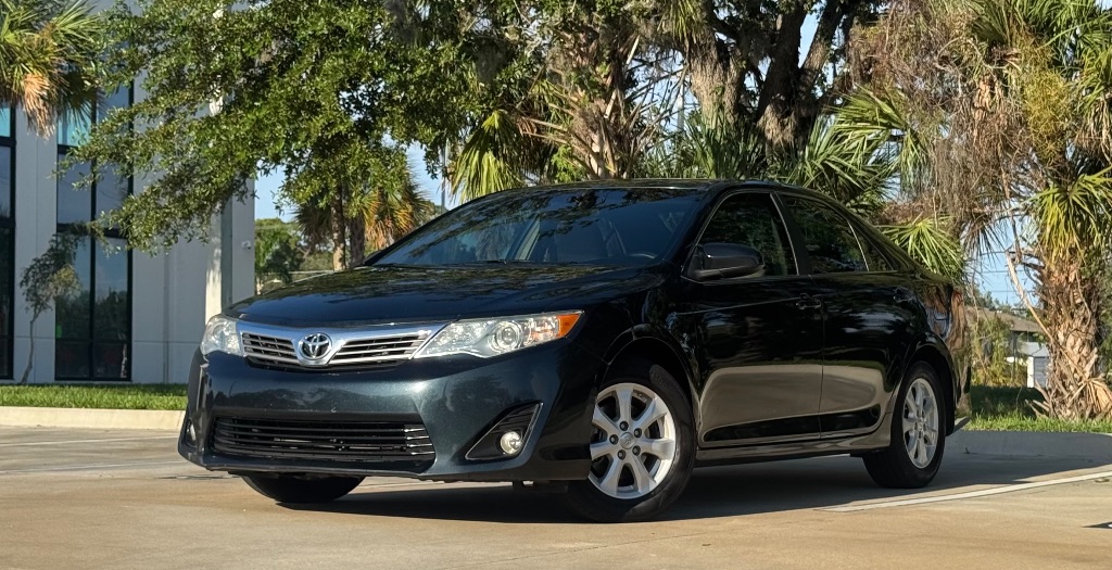 2013 Toyota Camry - $9,795