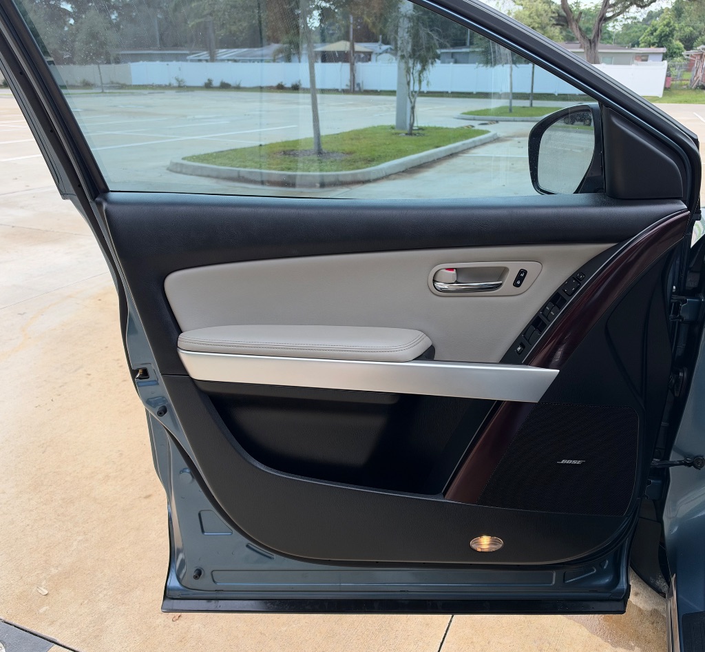 2014 MAZDA CX-9 - $11,495