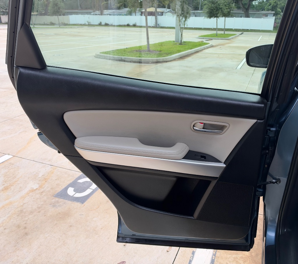 2014 MAZDA CX-9 - $11,495