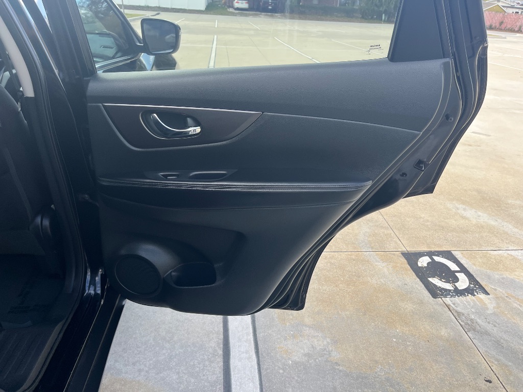 2014 Nissan Rogue - $7,995