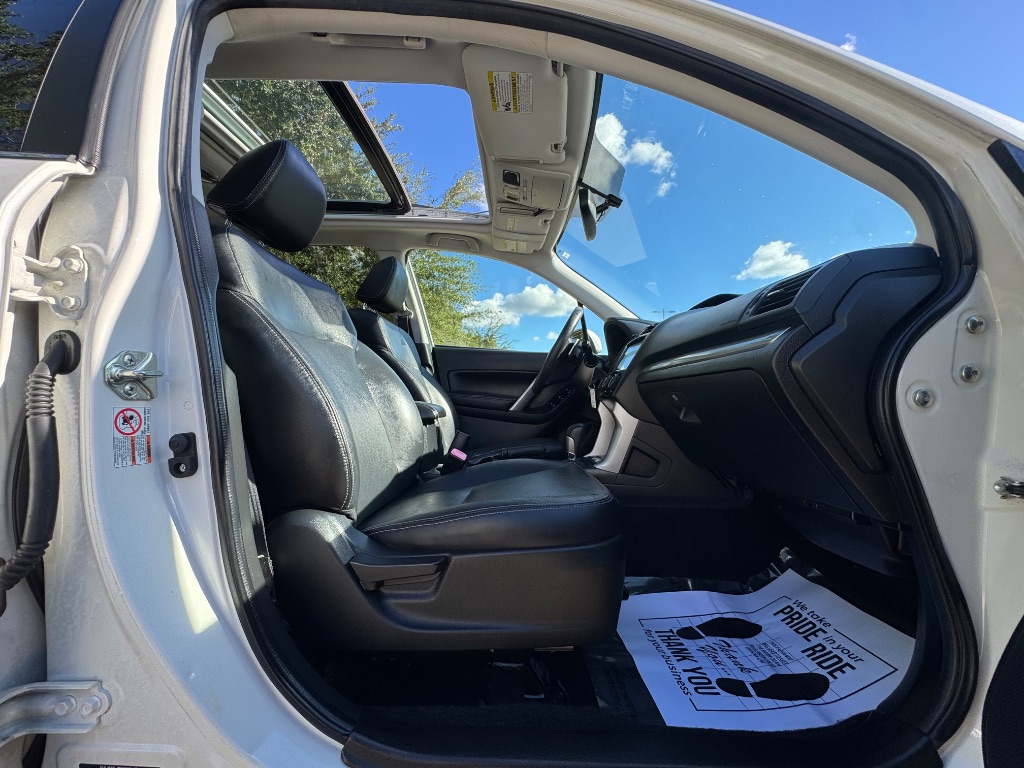 2014 Subaru Forester - $9,395