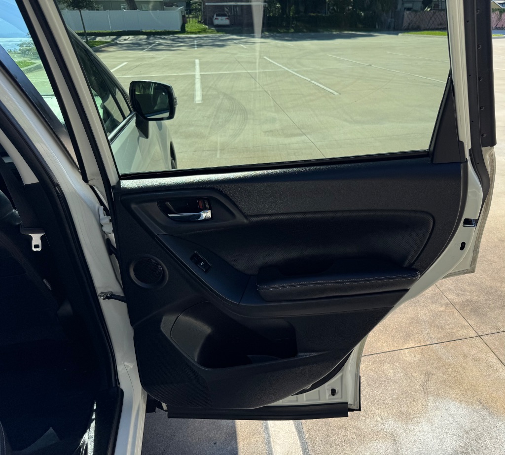 2014 Subaru Forester - $9,395