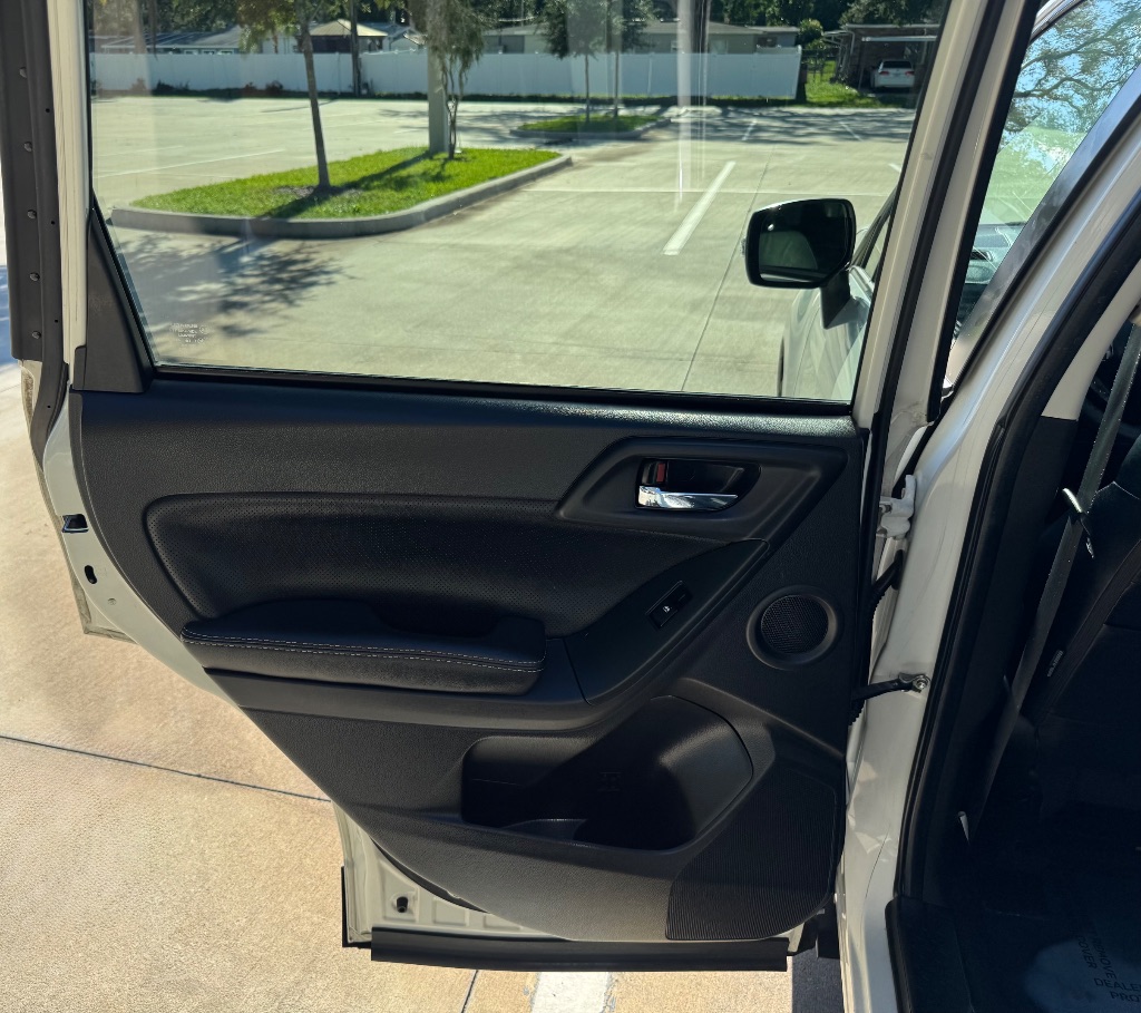 2014 Subaru Forester - $9,395