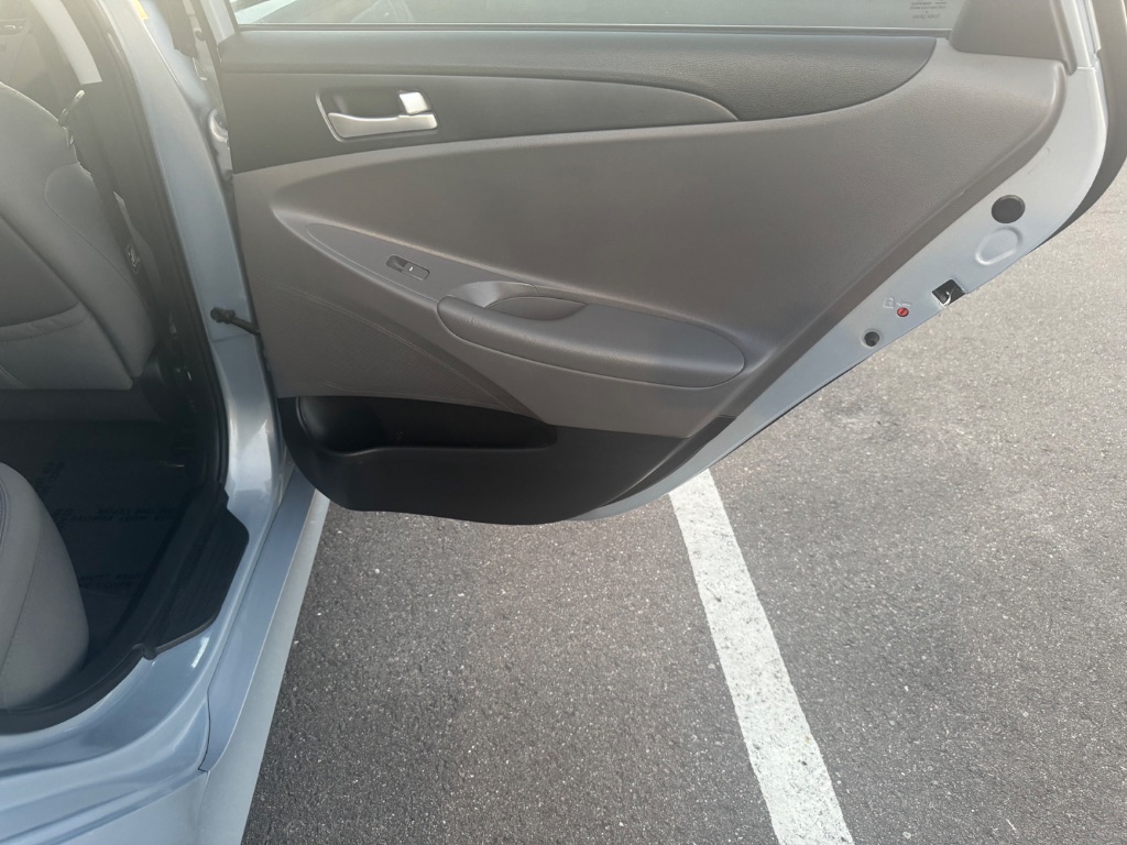 2014 Hyundai Sonata GLS photo