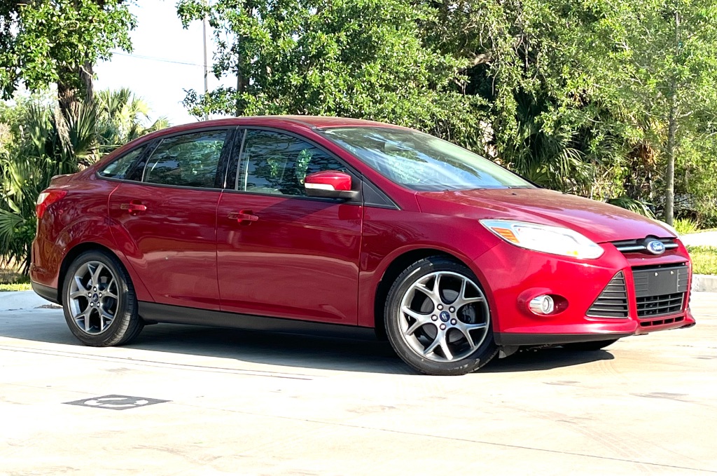 2014 Ford Focus SE photo