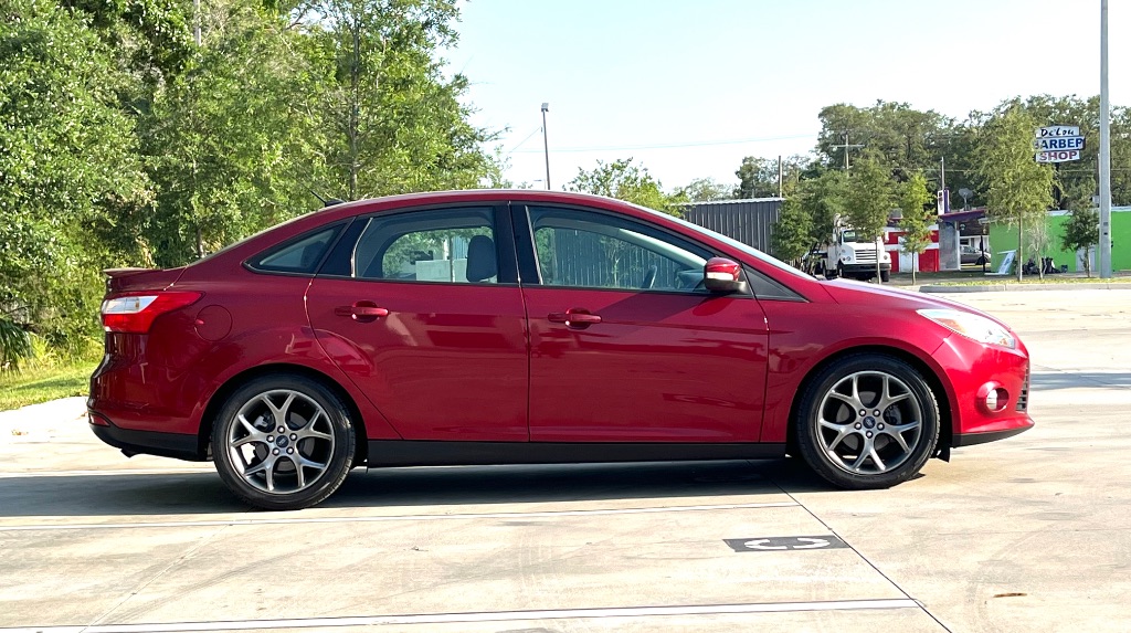 2014 Ford Focus SE photo