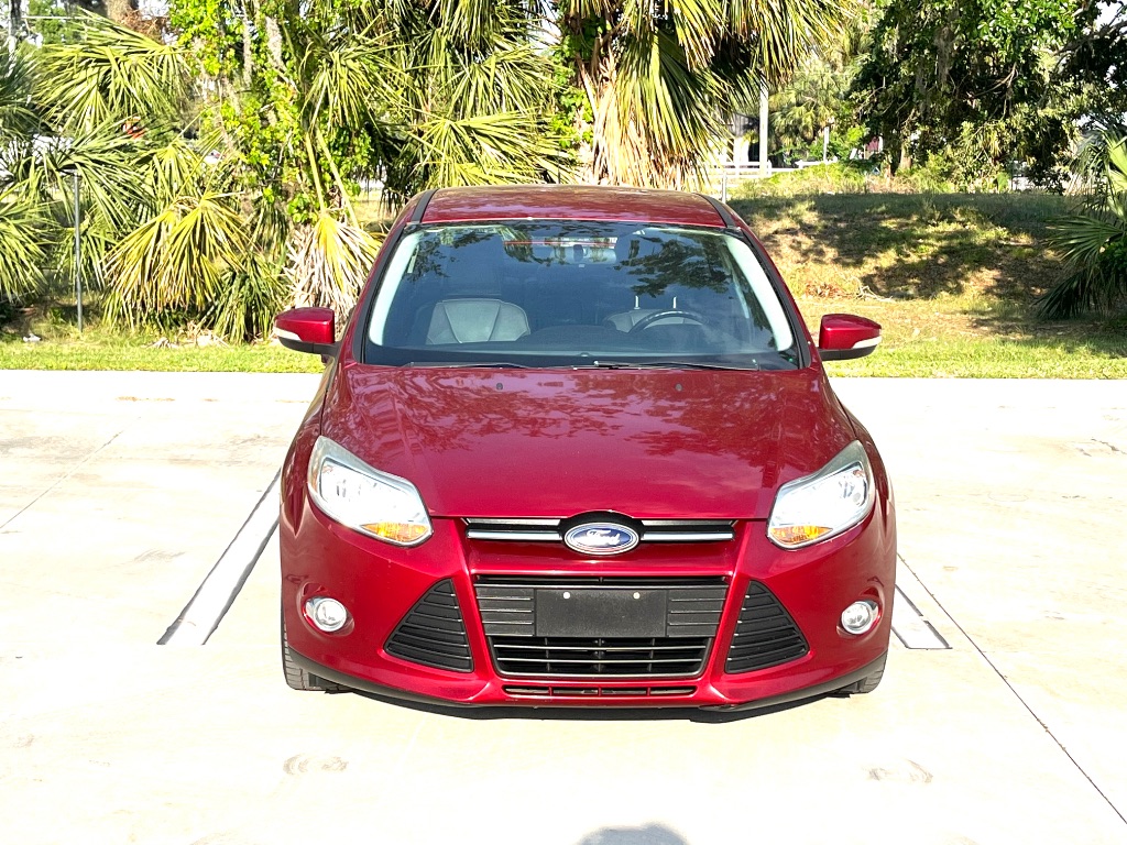 2014 Ford Focus SE photo