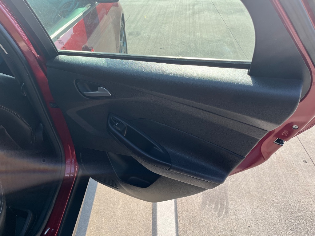 2014 Ford Focus SE photo