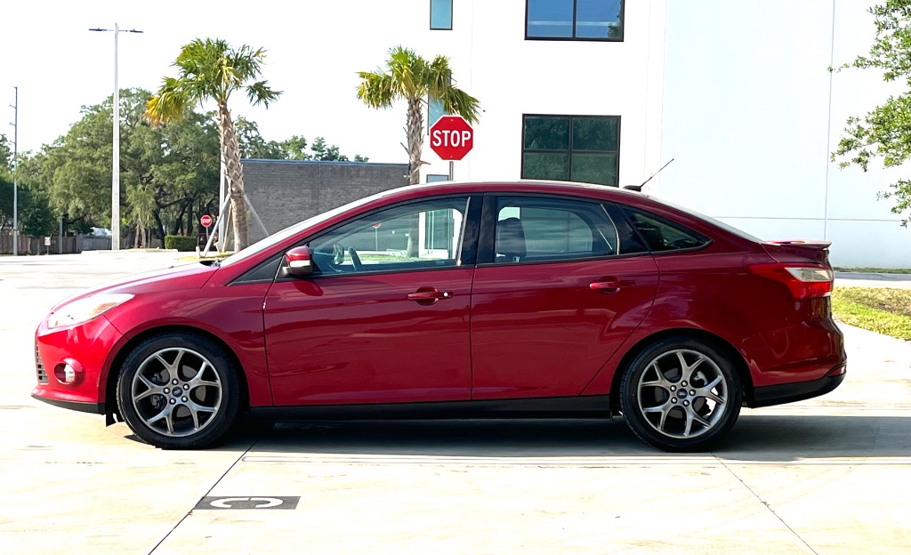 2014 Ford Focus SE photo