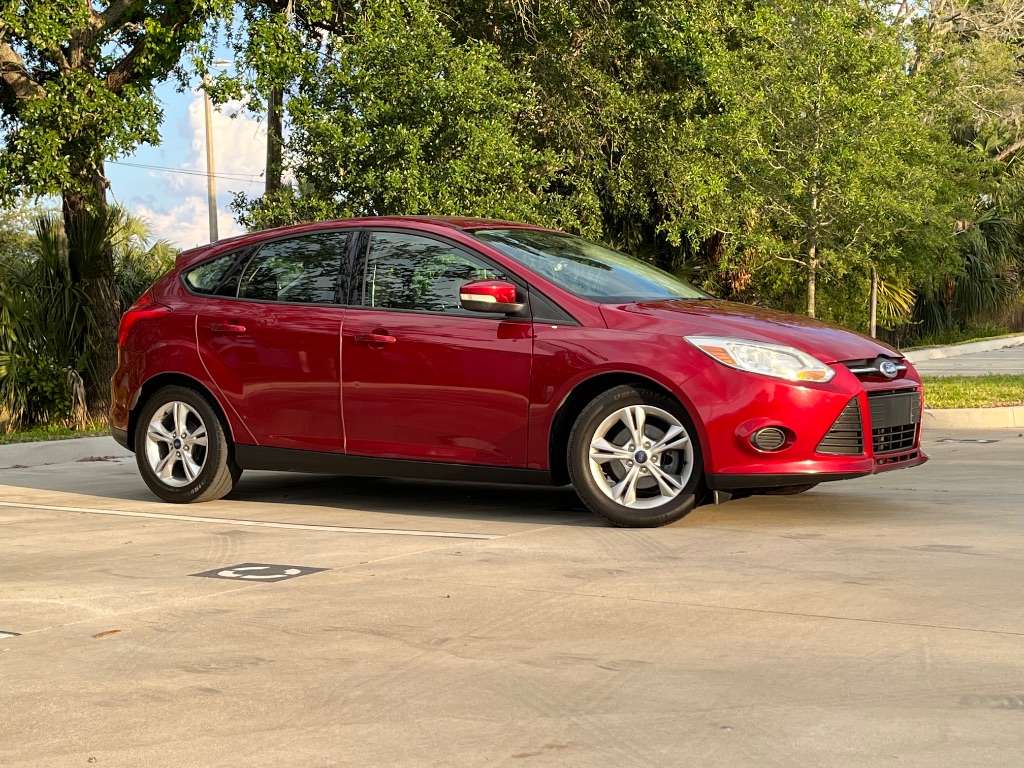 2014 Ford Focus SE photo
