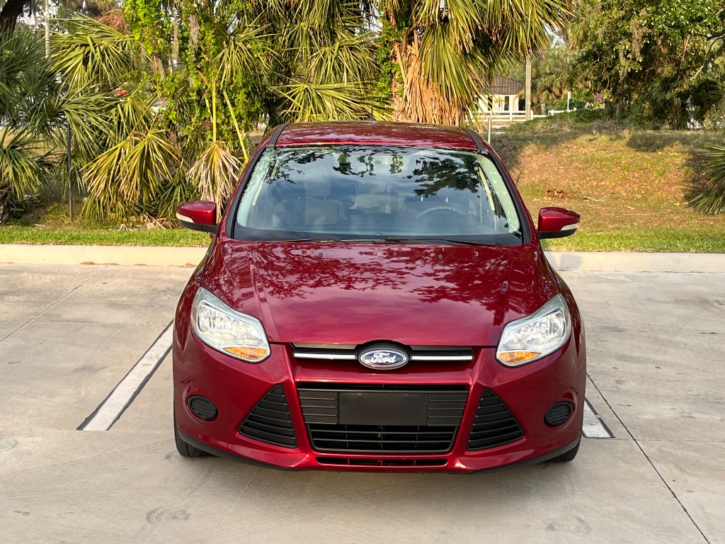 2014 Ford Focus SE photo
