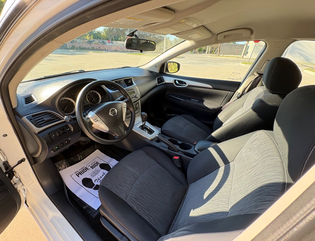 2014 Nissan Sentra - $6,795