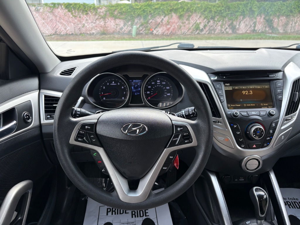 2014 Hyundai Veloster - $7,495