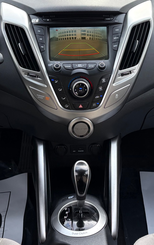 2014 Hyundai Veloster - $7,495