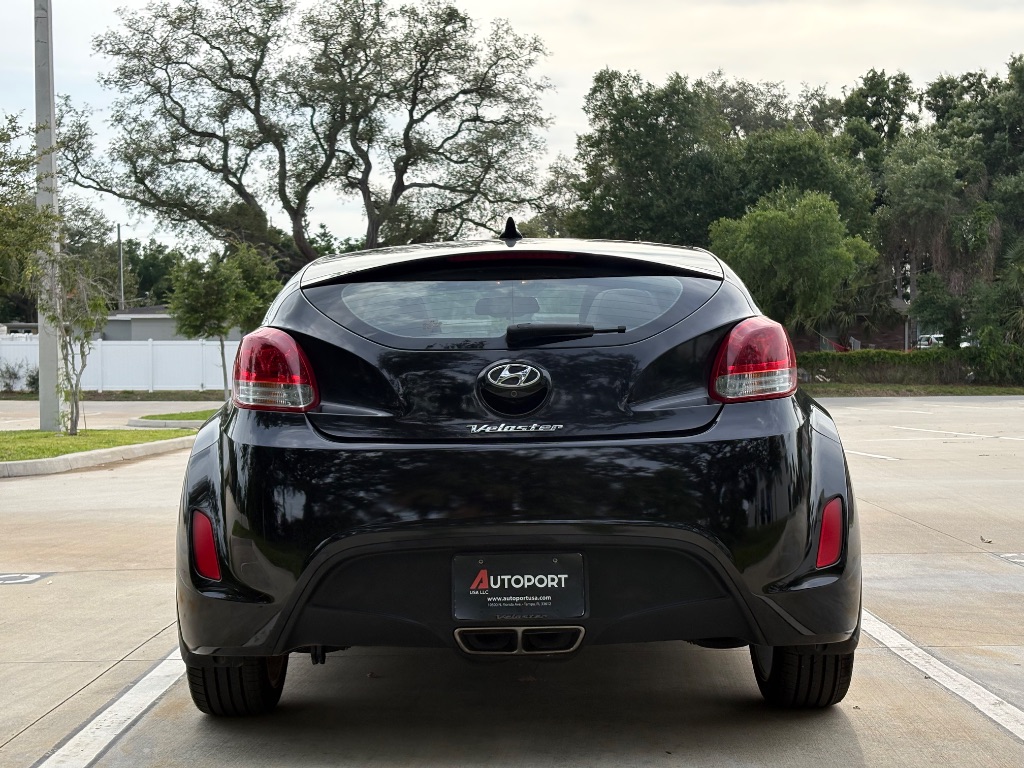 2014 Hyundai Veloster - $7,495
