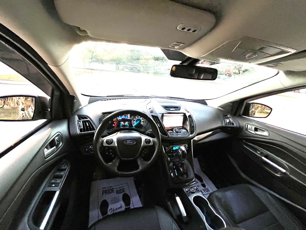 2014 Ford Escape - $7,995
