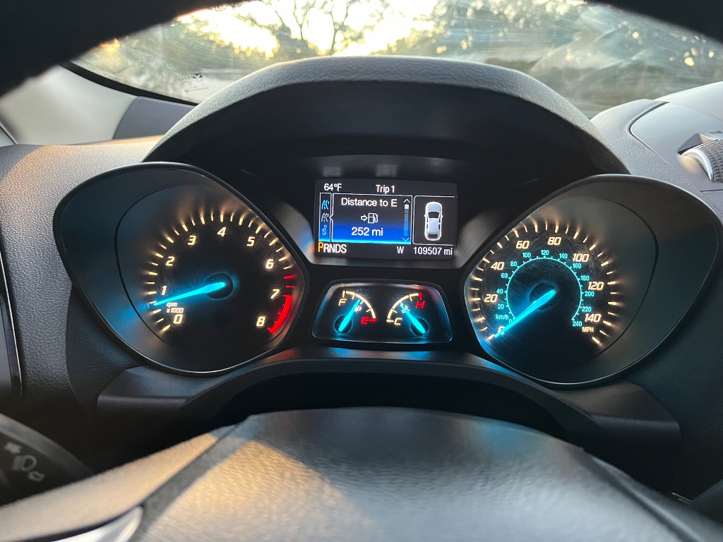 2014 Ford Escape - $7,995