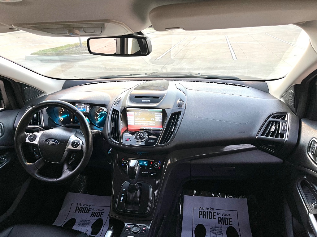 2014 Ford Escape - $7,995