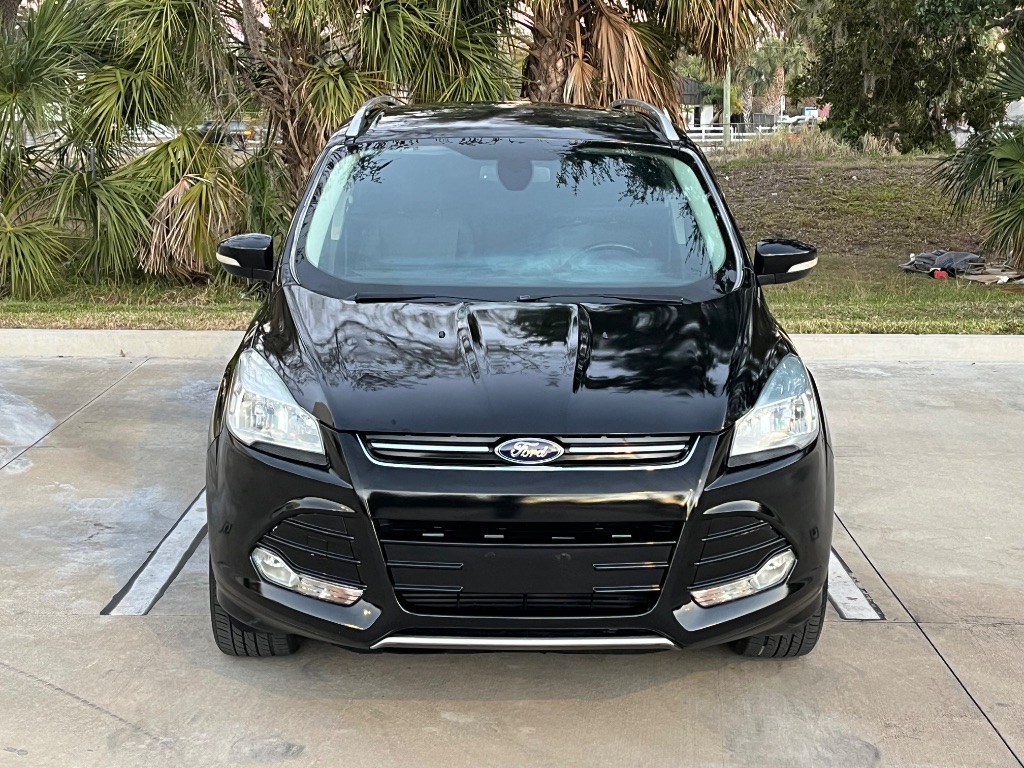 2014 Ford Escape - $7,995
