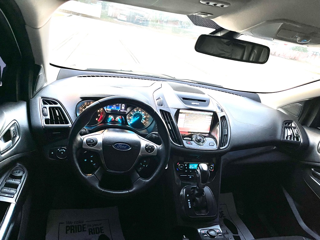 2014 Ford Escape - $7,995