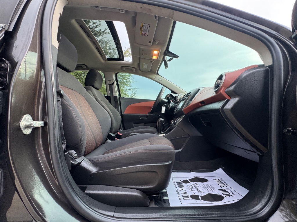 2015 Chevrolet Sonic - $6,495