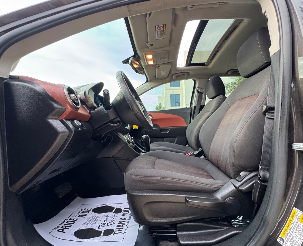 2015 Chevrolet Sonic - $6,495