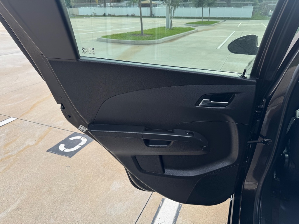2015 Chevrolet Sonic - $6,495