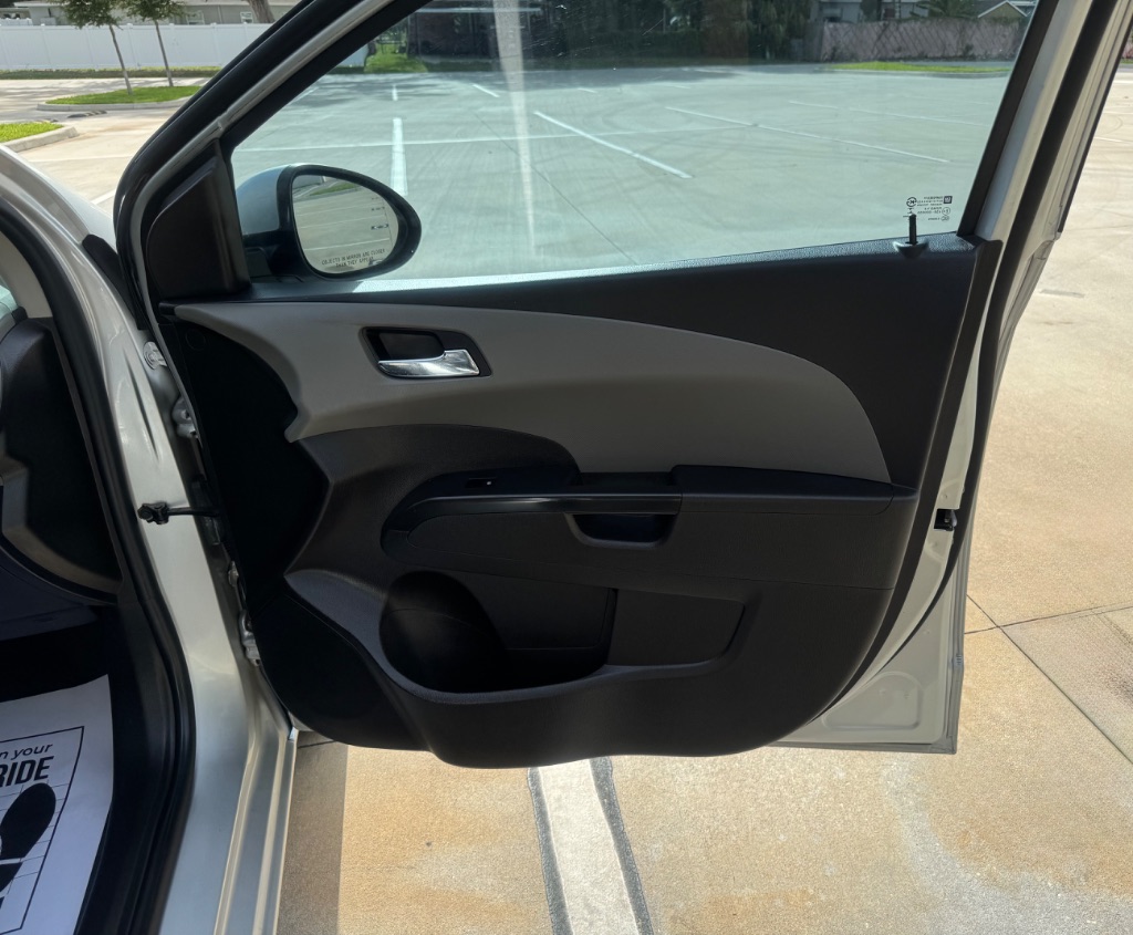 2015 Chevrolet Sonic - $8,495