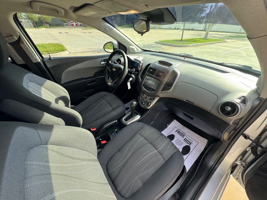 2015 Chevrolet Sonic - $8,495