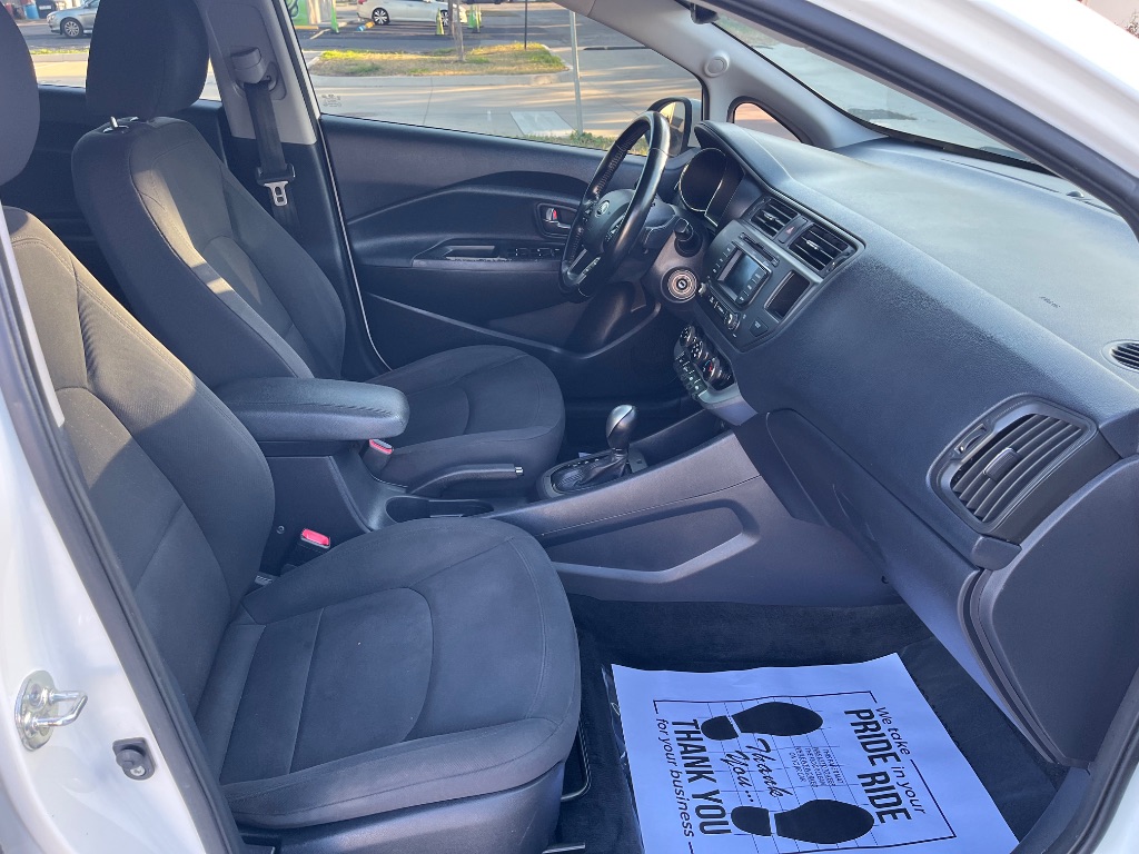 2015 Kia Rio - $5,795