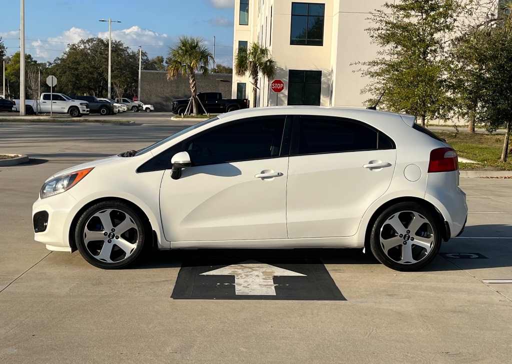 2015 Kia Rio - $5,795
