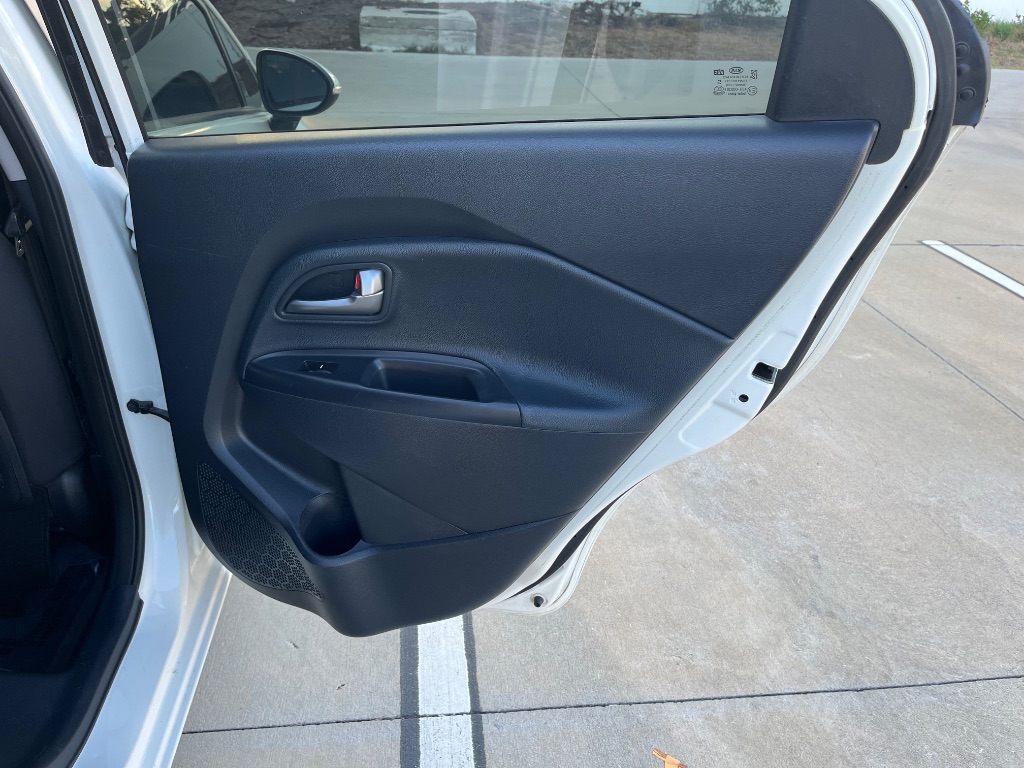 2015 Kia Rio - $5,795